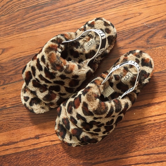 UGG Leopard Print Platform Slippers - Picture 2 of 5